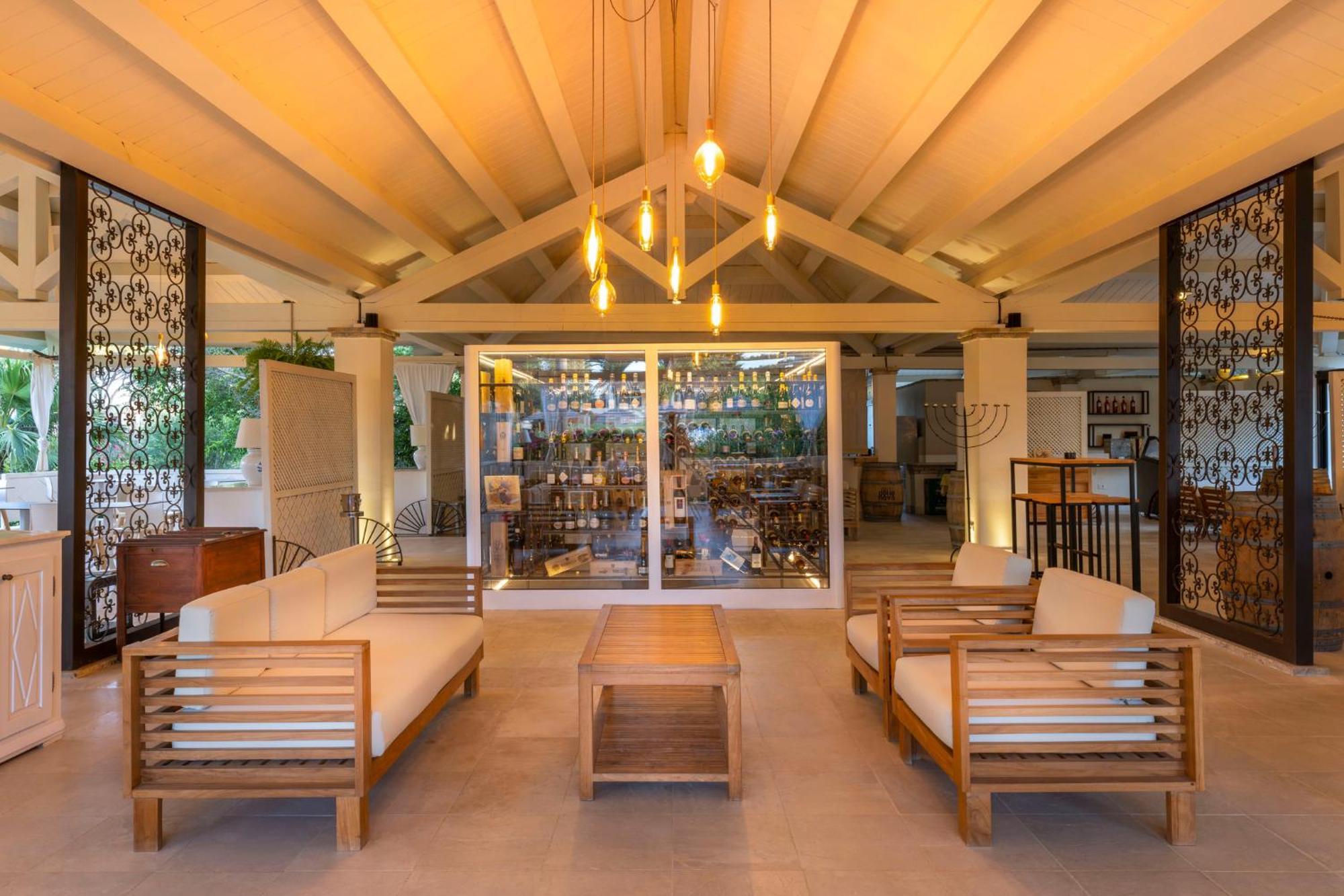 Hotel Costa Dei Fiori Santa Margherita di Pula Kültér fotó